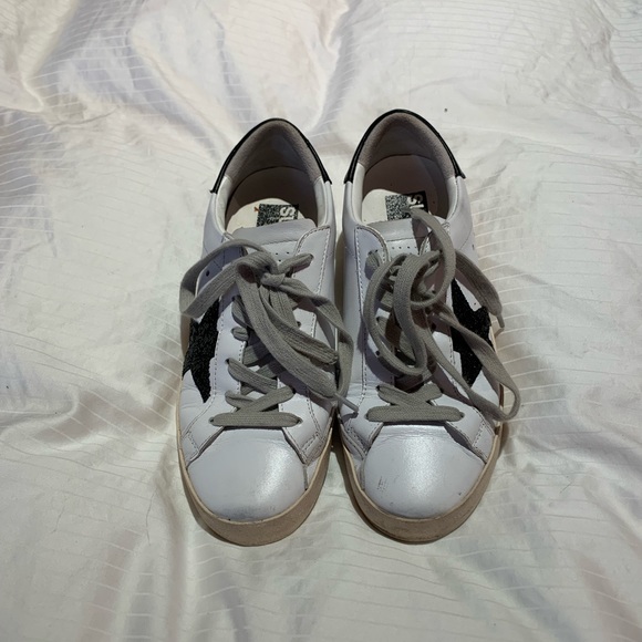Golden Goose Superstar Leather Sneakers size 37 - Picture 3 of 7
